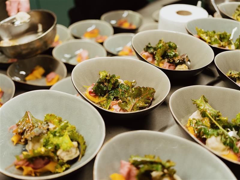 Street Bowl 19x16cm gemischte Farben